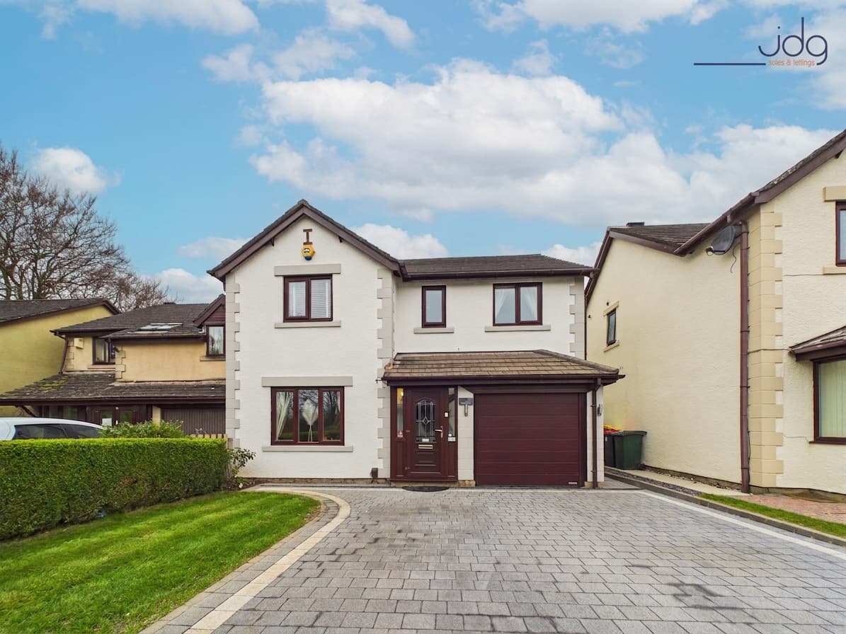 Wilton Close, Lancaster | Modern Living in a Peaceful Riverside Setting