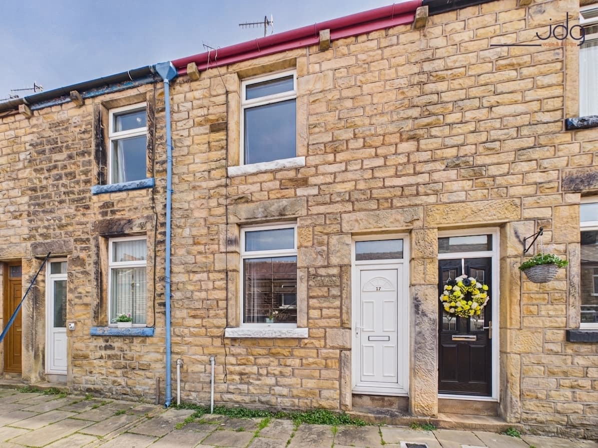 Elgin Street | Moorlands Terrace Near the City