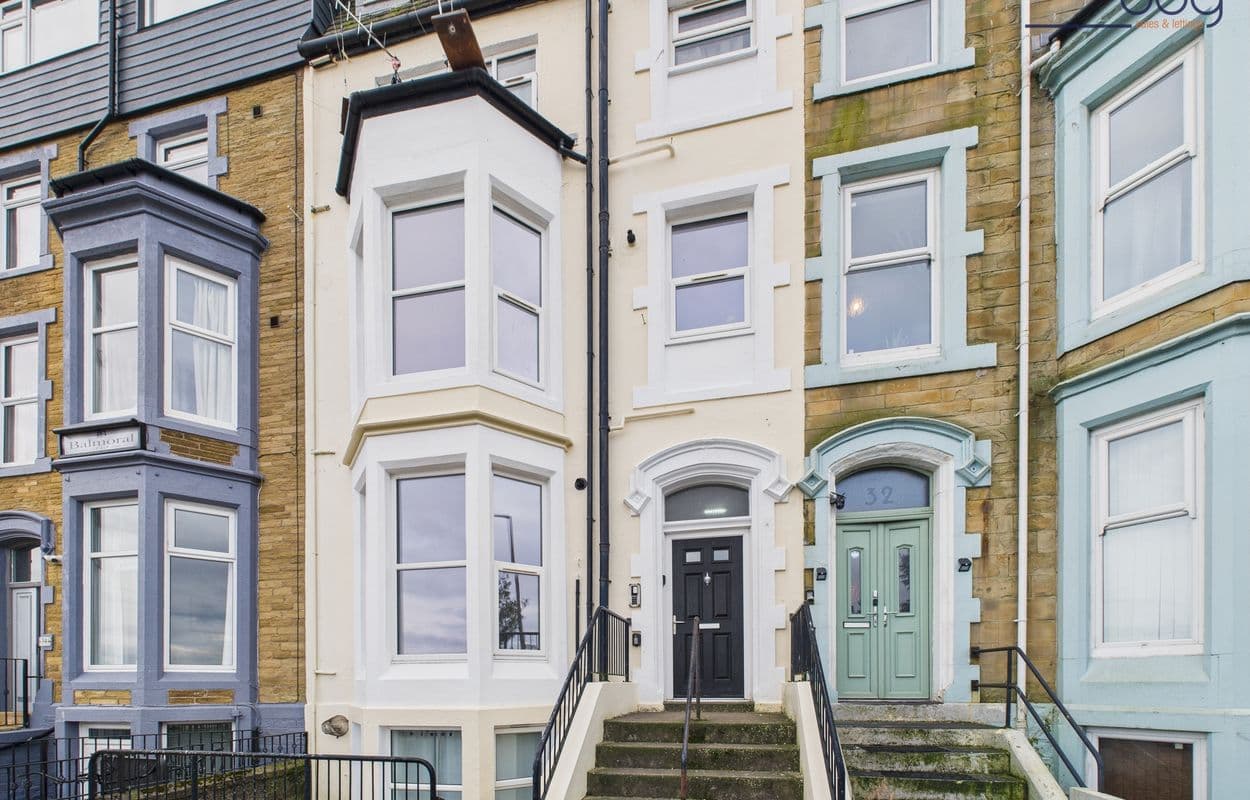 Marine Road West, Morecambe, LA3