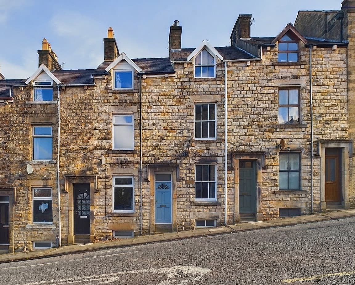 Moogate, Freehold | Three story period home