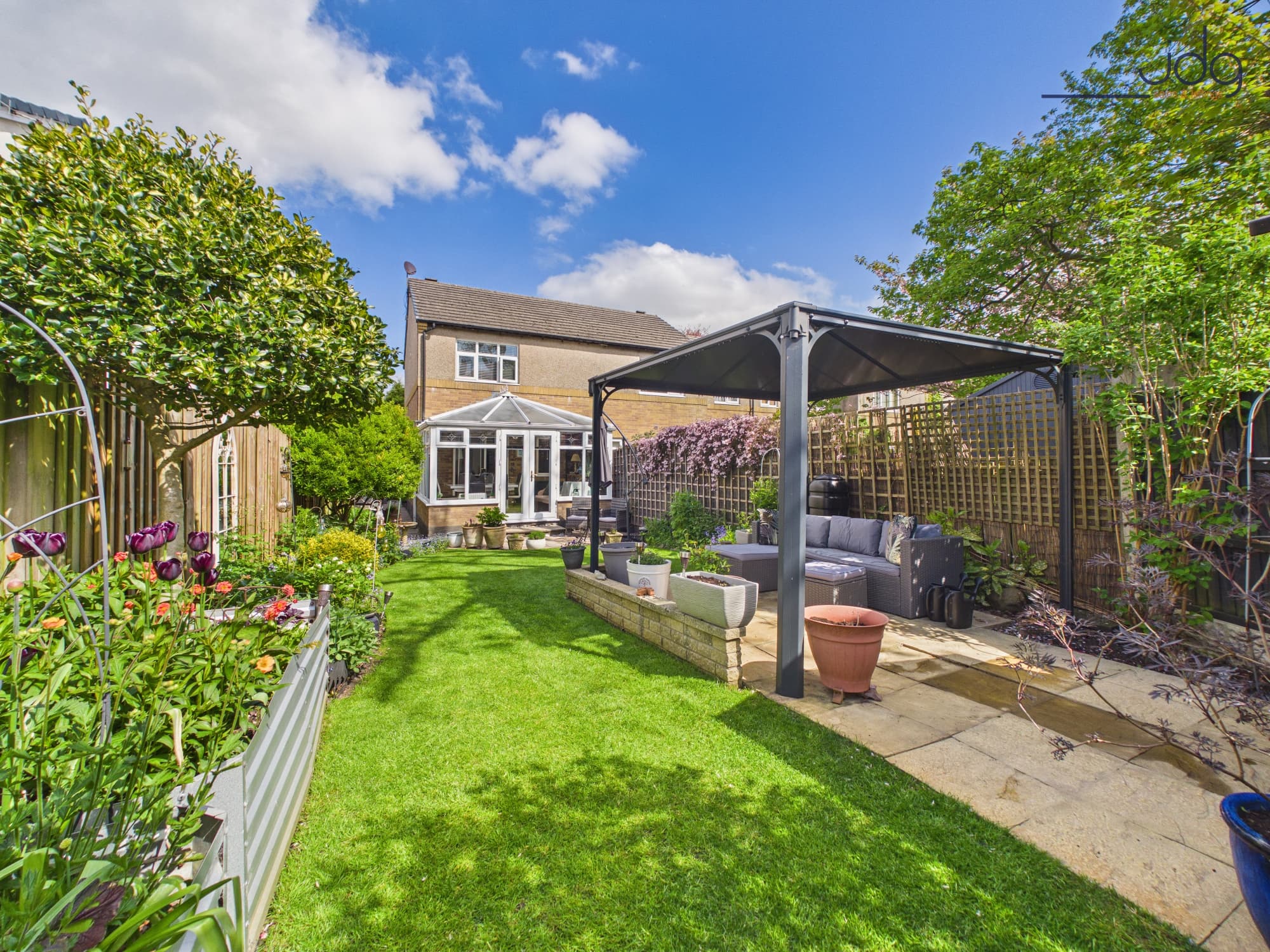 Lindeth Gardens | A private end-terrace home with a generous south-westerly garden