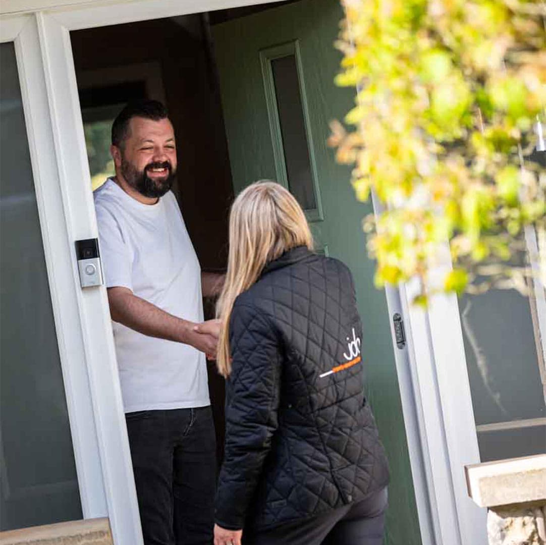 <span style="color:hsl(234, 45%, 21%);">Meet Your Valuers</span>