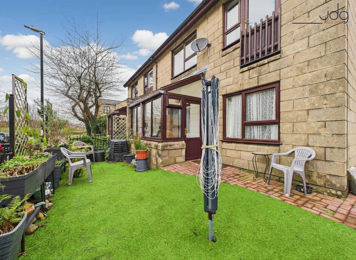 Wheatfield Court | Central, practical and well connected