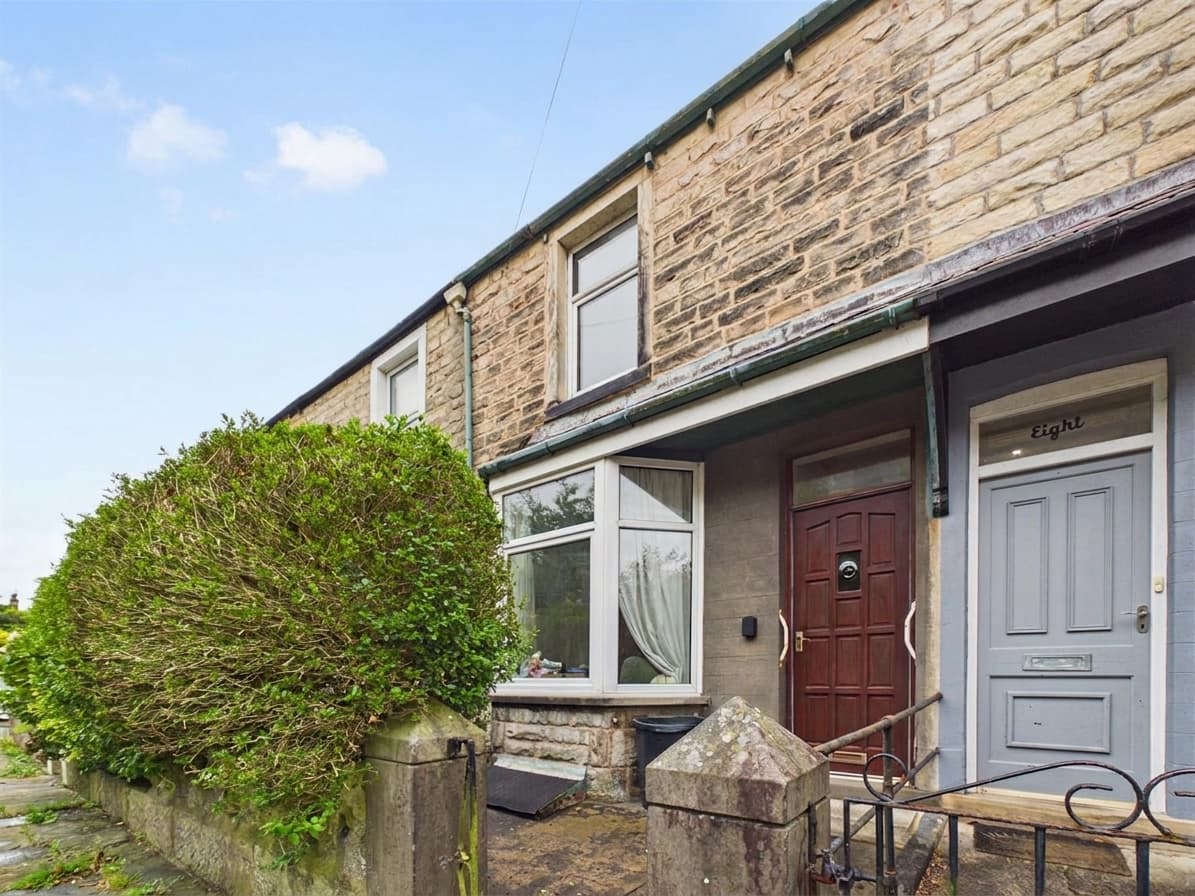 Ash Grove, Lancaster, LA1