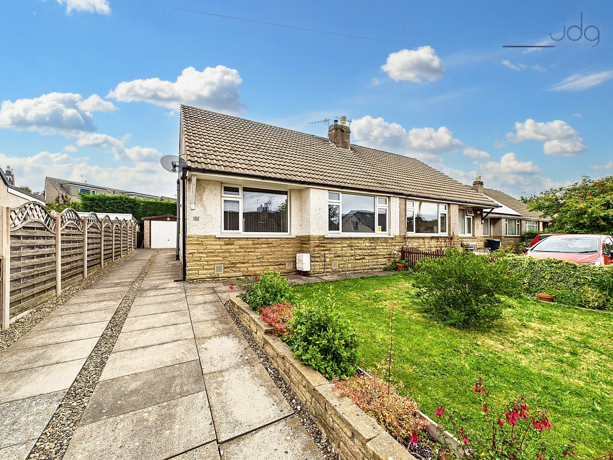 Beech Road, Halton | Bungalow with Sunroom