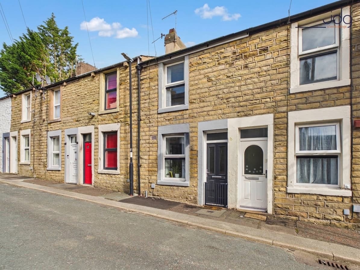 Clarendon Road, Lancaster | Traditional Stone-Fronted Terrace