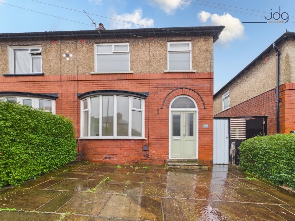 Sulby Drive, Lancaster | Bay-Fronted Family Home