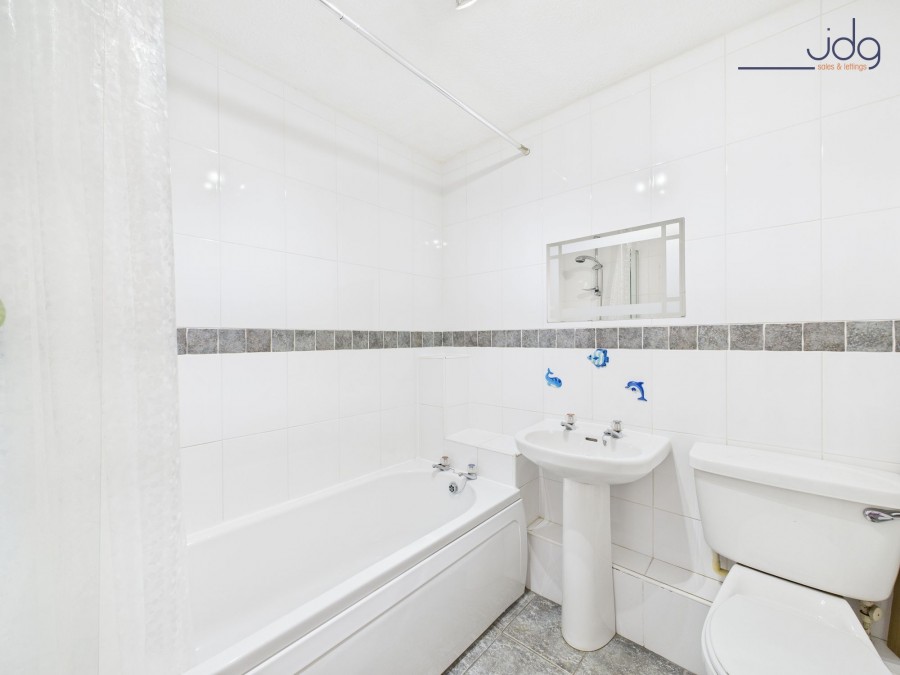 Images for Gleneagles Drive, Morecambe, LA4 EAID:3434883719 BID:9cd3f56e-d0fa-4b52-bf54-ee723e496d51