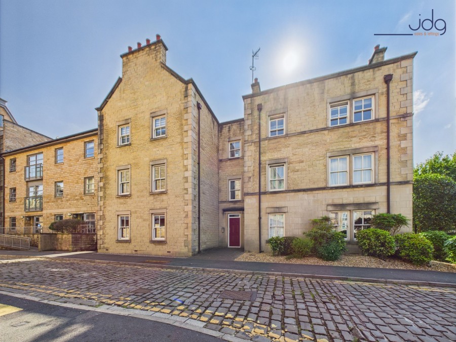 Images for Henry Street, Lancaster, LA1 EAID:3434883719 BID:96f1cd48-0e9b-4bf7-9d14-ed474c86a860