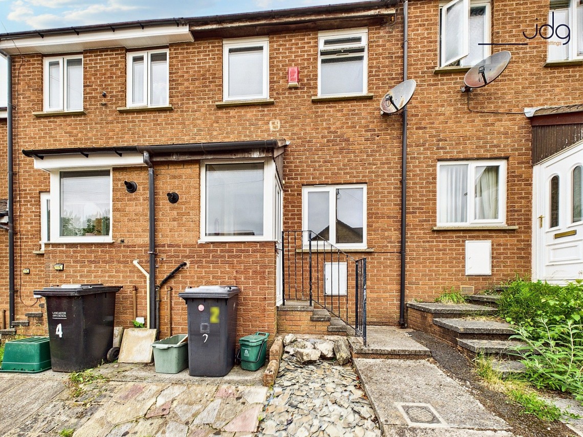 Images for Ashbourne Close, Lancaster, LA1 EAID:3434883719 BID:9cd3f56e-d0fa-4b52-bf54-ee723e496d51