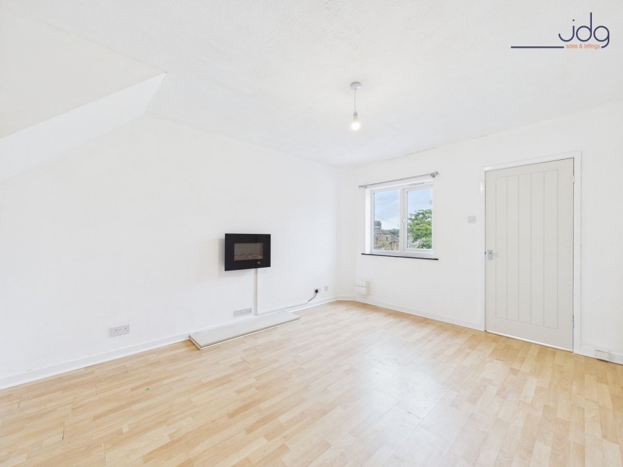 Images for Ashbourne Close, Lancaster, LA1 EAID:3434883719 BID:9cd3f56e-d0fa-4b52-bf54-ee723e496d51