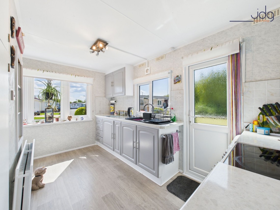 Images for Westgate, Morecambe, LA4 EAID:3434883719 BID:96f1cd48-0e9b-4bf7-9d14-ed474c86a860