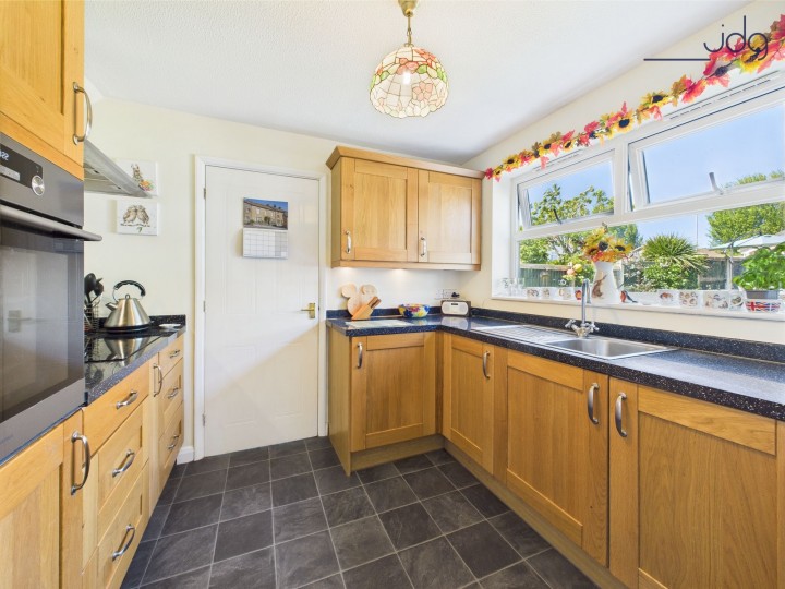 View Full Details for Cathedral Drive, Heaton With Oxcliffe, LA3 - EAID:3434883719, BID:96f1cd48-0e9b-4bf7-9d14-ed474c86a860