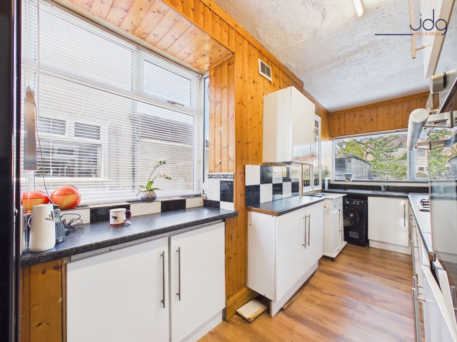 Images for Torrisholme Road, Lancaster, LA1 EAID:3434883719 BID:96f1cd48-0e9b-4bf7-9d14-ed474c86a860