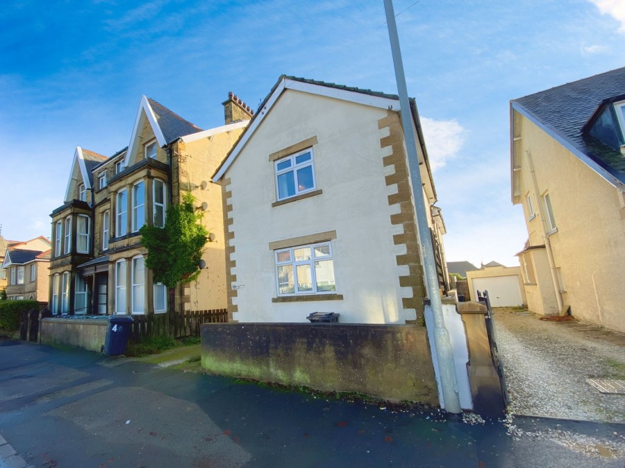 Images for Balmoral Road, Morecambe, LA3 EAID:3434883719 BID:9cd3f56e-d0fa-4b52-bf54-ee723e496d51
