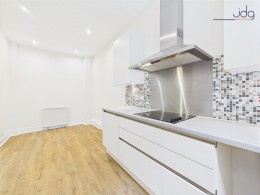Images for Millacre Court, Caton, LA2