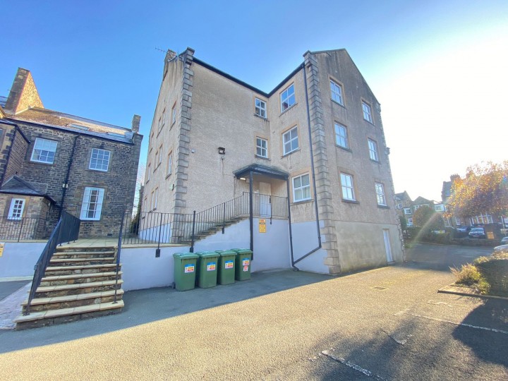 View Full Details for High Street, Highmount Court High Street, LA1 - EAID:3434883719, BID:9cd3f56e-d0fa-4b52-bf54-ee723e496d51