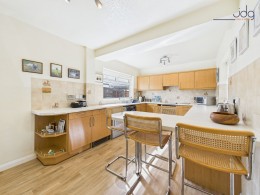 Images for Knowe Hill Crescent, Lancaster, LA1