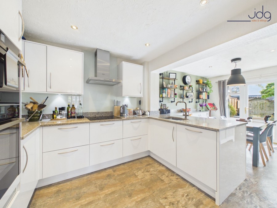 Images for Knowe Hill Crescent, Lancaster, LA1 EAID:3434883719 BID:96f1cd48-0e9b-4bf7-9d14-ed474c86a860