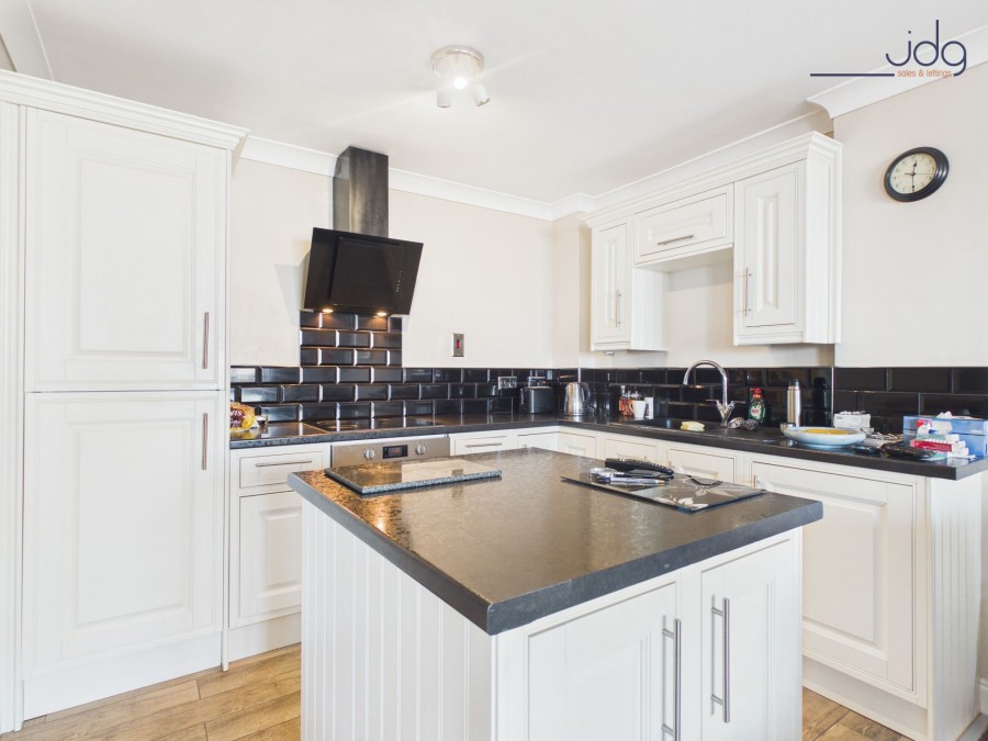 Images for Marine Road East, Lakeland House Marine Road East, LA4 EAID:3434883719 BID:96f1cd48-0e9b-4bf7-9d14-ed474c86a860