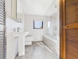 Images for Brookfield Terrace, Bay Horse, LA2