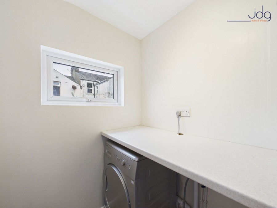 Images for Kensington Road, Lancaster, LA1 EAID:3434883719 BID:9cd3f56e-d0fa-4b52-bf54-ee723e496d51