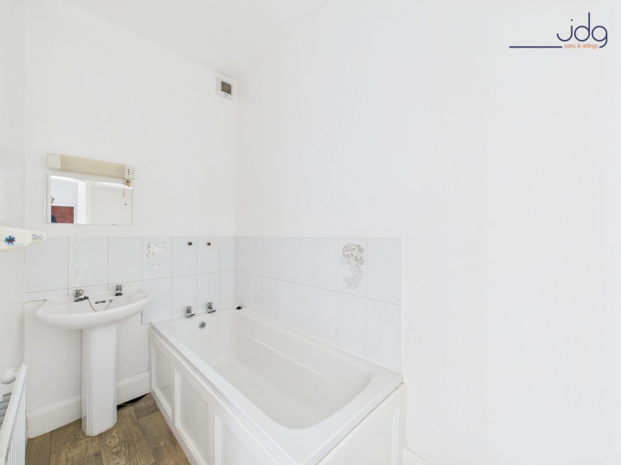 Images for Marine Road West, Morecambe, LA3 EAID:3434883719 BID:9cd3f56e-d0fa-4b52-bf54-ee723e496d51