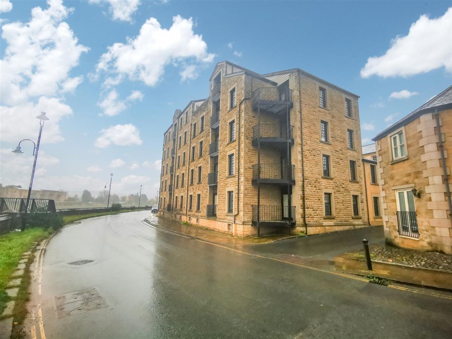 Images for River Street, Lancaster, LA1 EAID:3434883719 BID:9cd3f56e-d0fa-4b52-bf54-ee723e496d51