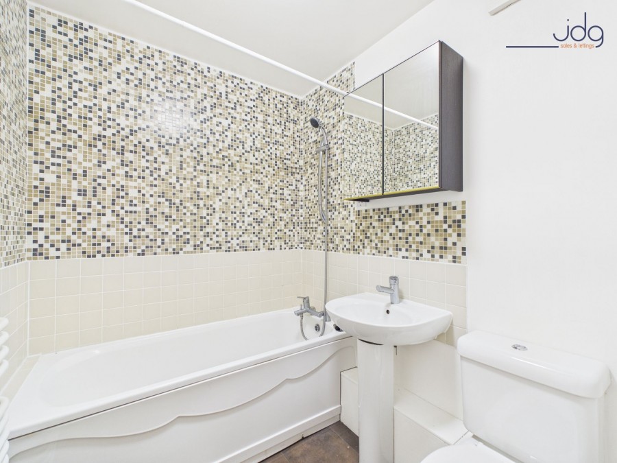 Images for River Street, Lancaster, LA1 EAID:3434883719 BID:9cd3f56e-d0fa-4b52-bf54-ee723e496d51