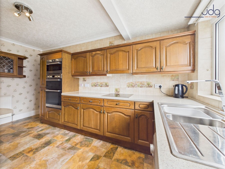 Images for Ashfield Avenue, Morecambe, LA4 EAID:3434883719 BID:96f1cd48-0e9b-4bf7-9d14-ed474c86a860