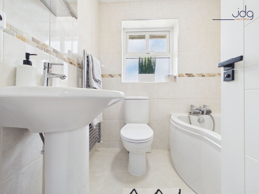 Images for Chester Close, Heaton With Oxcliffe, LA3 EAID:3434883719 BID:96f1cd48-0e9b-4bf7-9d14-ed474c86a860
