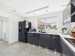 Images for Chester Close, Heaton With Oxcliffe, LA3