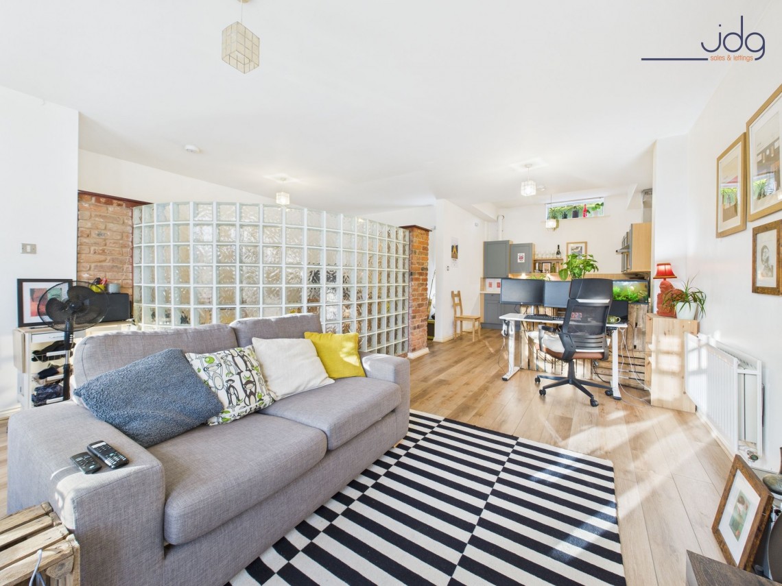 Images for The Colonnade, Lancaster, LA1 EAID:3434883719 BID:96f1cd48-0e9b-4bf7-9d14-ed474c86a860