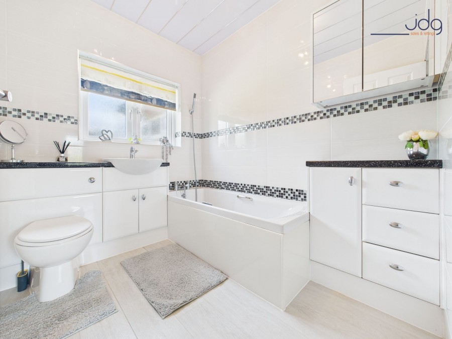 Images for Yealand Drive, Lancaster, LA1 EAID:3434883719 BID:96f1cd48-0e9b-4bf7-9d14-ed474c86a860