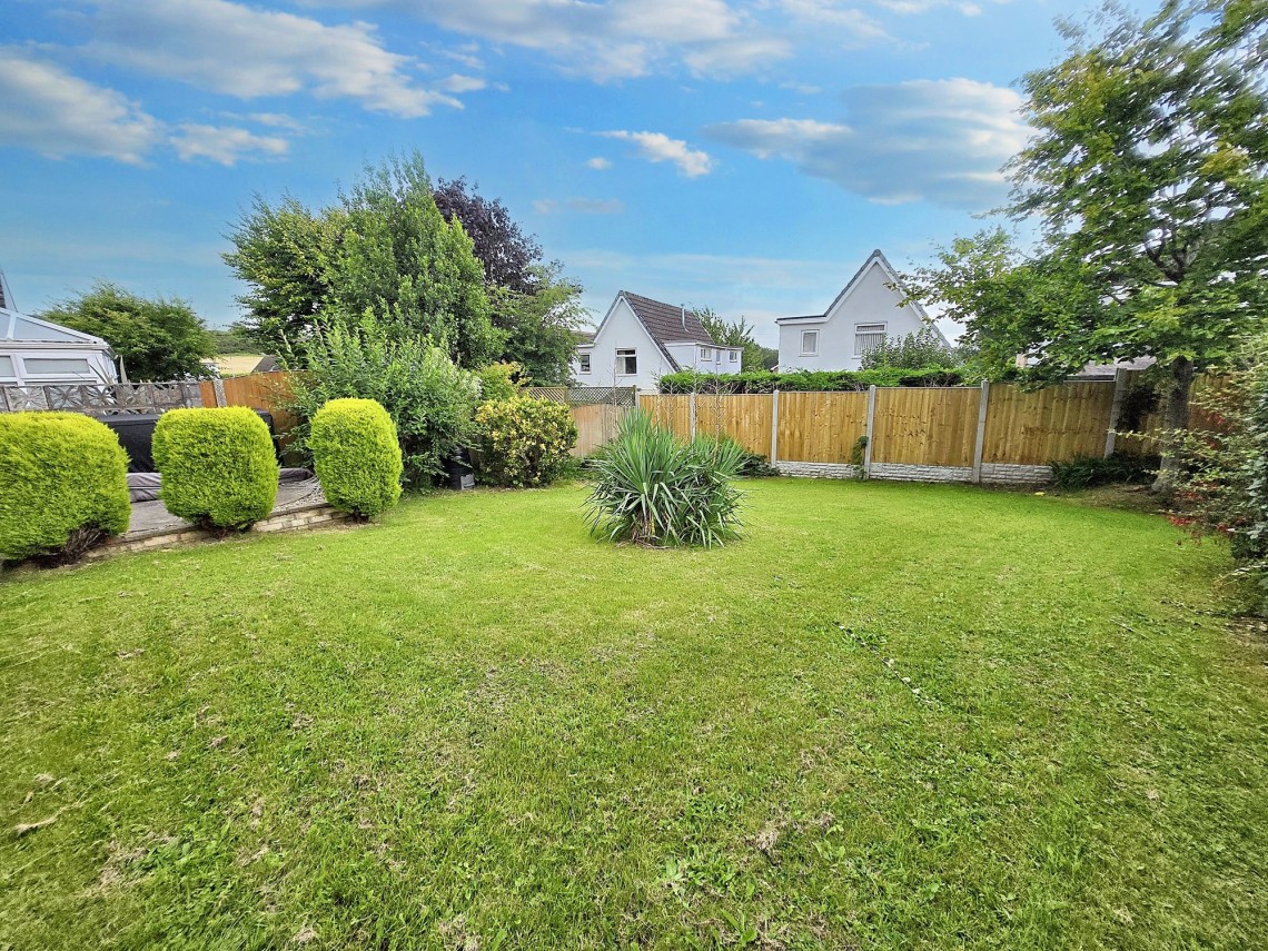 Images for Knowe Hill Crescent, Lancaster, LA1 EAID:3434883719 BID:9cd3f56e-d0fa-4b52-bf54-ee723e496d51