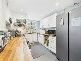 Images for Avondale Road, Lancaster, LA1