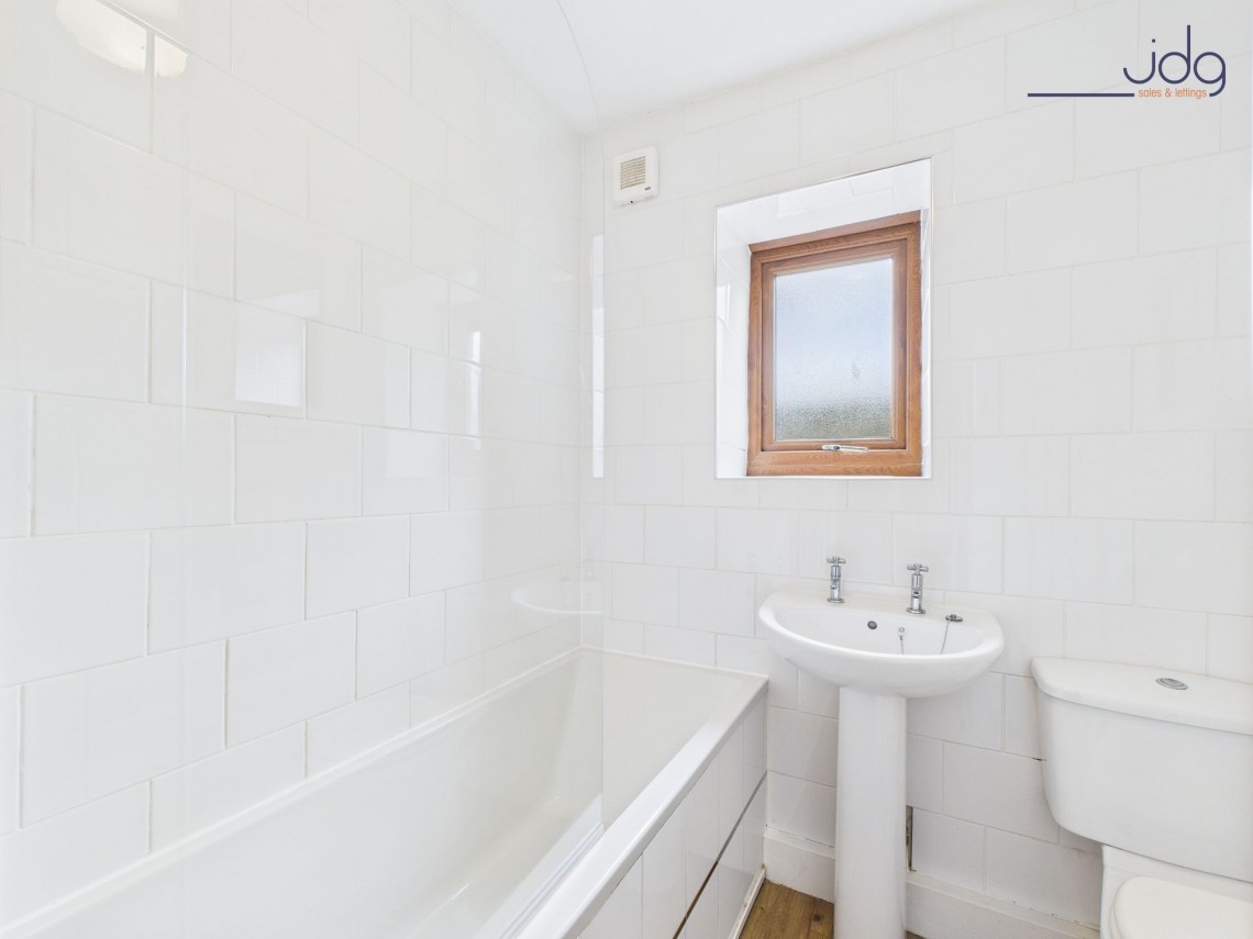 Images for Scotforth Road, Lancaster, LA1 EAID:3434883719 BID:9cd3f56e-d0fa-4b52-bf54-ee723e496d51