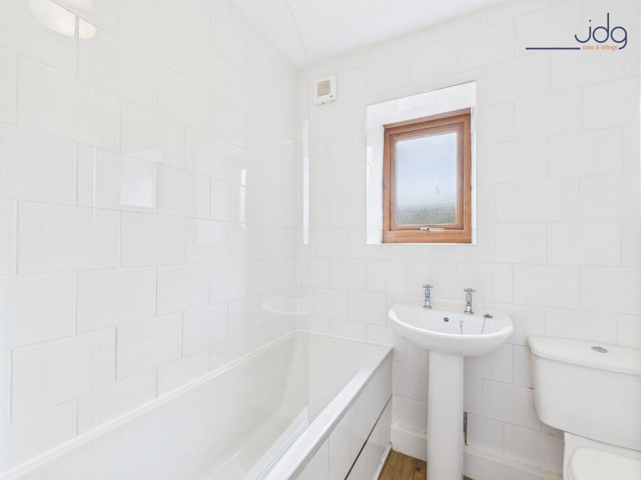 Images for Scotforth Road, Lancaster, LA1 EAID:3434883719 BID:9cd3f56e-d0fa-4b52-bf54-ee723e496d51