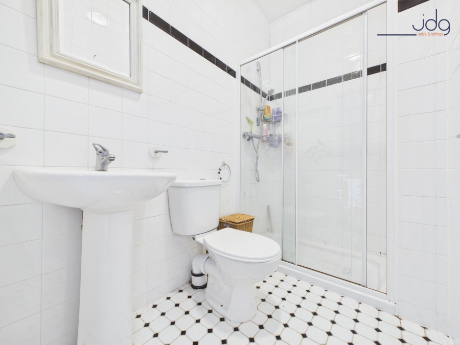 Images for Queen Street, Lancaster, LA1 EAID:3434883719 BID:96f1cd48-0e9b-4bf7-9d14-ed474c86a860