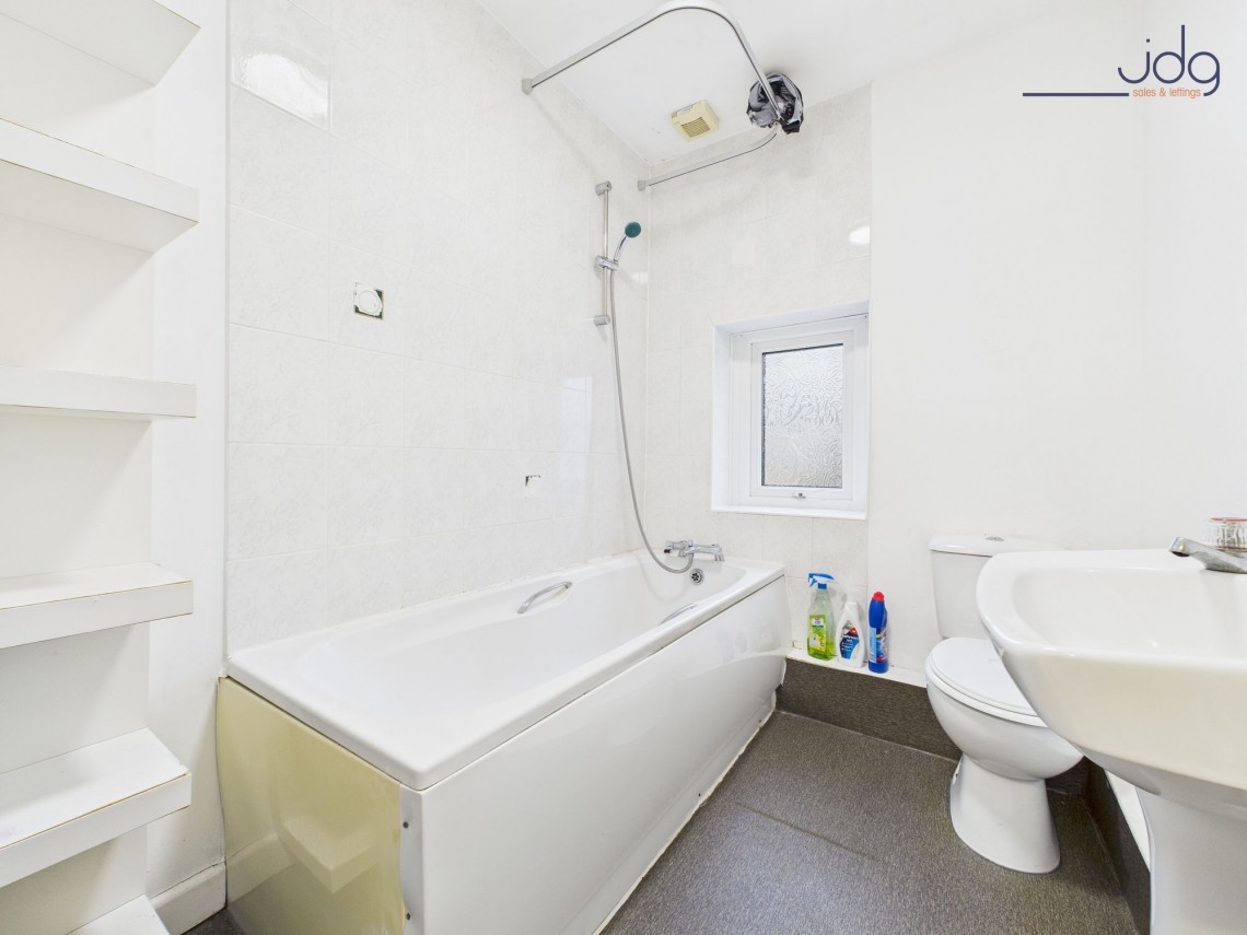 Images for Broadway, Lancaster, LA1 EAID:3434883719 BID:96f1cd48-0e9b-4bf7-9d14-ed474c86a860