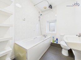 Images for Broadway, Lancaster, LA1