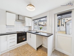 Images for Broadway, Lancaster, LA1