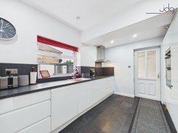 Images for Clevelands Grove, Morecambe, LA3