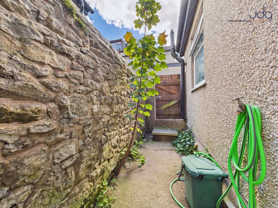 Images for Eastham Street, Lancaster, LA1 EAID:3434883719 BID:96f1cd48-0e9b-4bf7-9d14-ed474c86a860