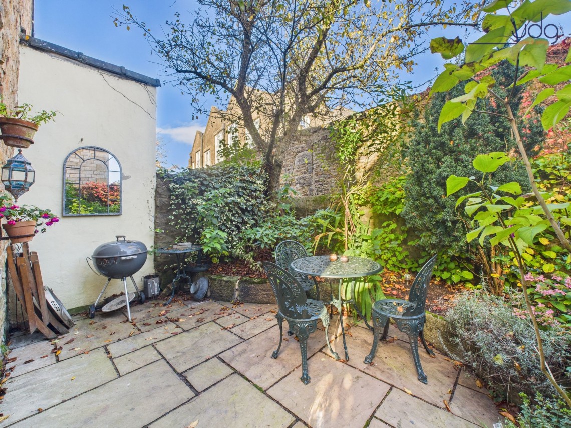 Images for Lindow Square, Lancaster, LA1 EAID:3434883719 BID:96f1cd48-0e9b-4bf7-9d14-ed474c86a860