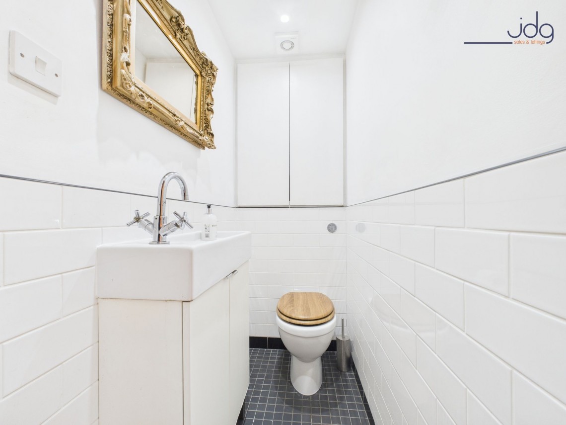 Images for Lindow Square, Lancaster, LA1 EAID:3434883719 BID:96f1cd48-0e9b-4bf7-9d14-ed474c86a860