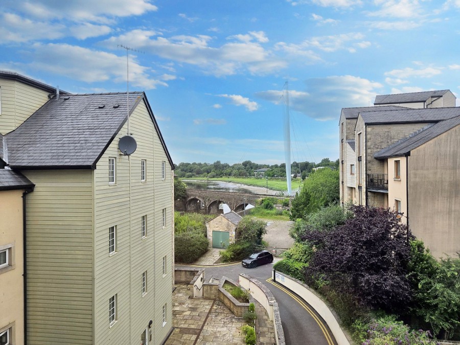 Images for Damside Street, Lancaster, LA1 EAID:3434883719 BID:96f1cd48-0e9b-4bf7-9d14-ed474c86a860