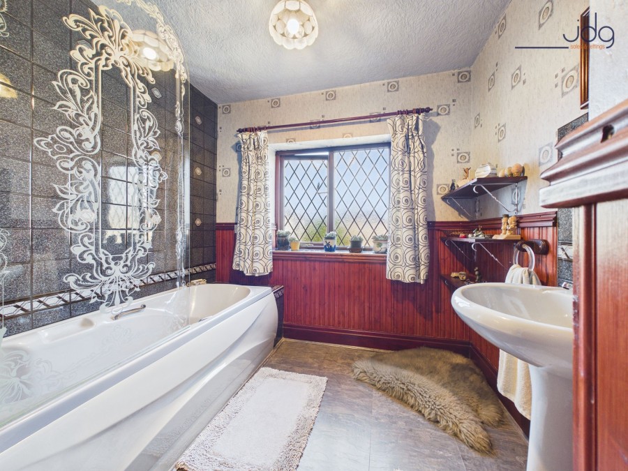 Images for Torrisholme Road, Lancaster, LA1 EAID:3434883719 BID:96f1cd48-0e9b-4bf7-9d14-ed474c86a860