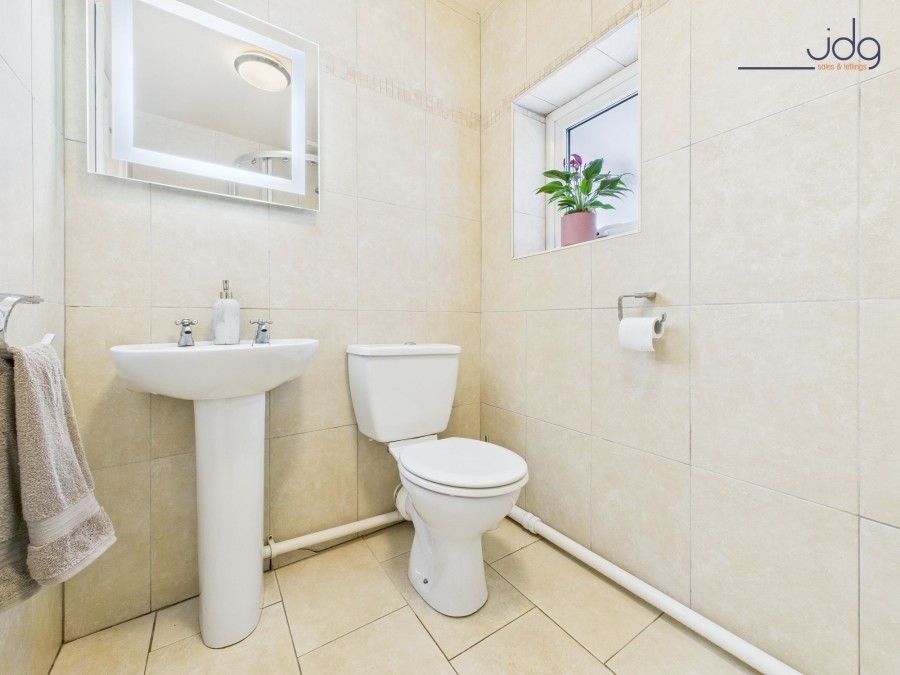 Images for Blea Tarn Road, Scotforth, LA2 EAID:3434883719 BID:96f1cd48-0e9b-4bf7-9d14-ed474c86a860