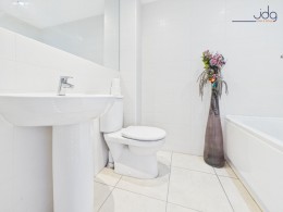 Images for Cotton Square, Lancaster, LA1